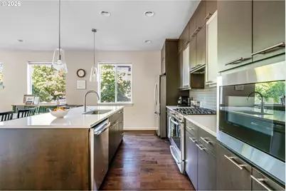 1905 NE Ainsworth St, Portland, OR 97211 - Photo 14
