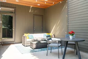 1905 NE Ainsworth St, Portland, OR 97211 - Photo 30