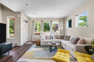 1905 NE Ainsworth St, Portland, OR 97211 - Photo 6