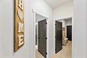 385 Pacific Dunes Dr, North Bend, OR 97459 - Photo 28