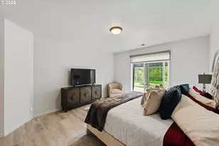 385 Pacific Dunes Dr, North Bend, OR 97459 - Photo 32