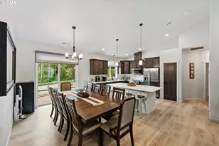 385 Pacific Dunes Dr, North Bend, OR 97459 - Photo 20