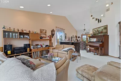 1954 SW Sesame St, McMinnville, OR 97128 - Photo 6