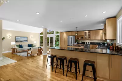 2641 SW Ridge Dr, Portland, OR 97219 - Photo 14