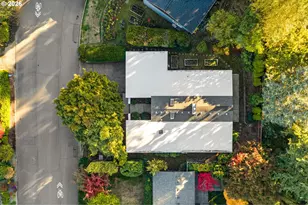 2641 SW Ridge Dr, Portland, OR 97219 - Photo 38