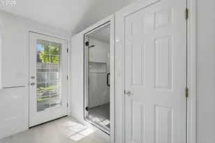 17903 Ridge Lake Dr, Lake Oswego, OR 97034 - Photo 18