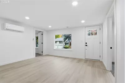 161 NW Freeman Ave, Hillsboro, OR 97124 - Photo 4