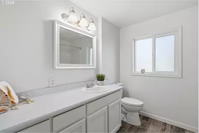 1565 E Main St, Hillsboro, OR 97123 - Photo 28