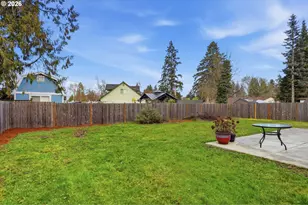 1565 E Main St, Hillsboro, OR 97123 - Photo 14