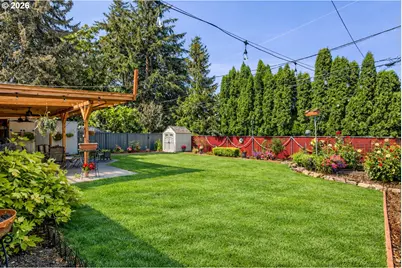 16827 SE Rhine St, Portland, OR 97236 - Photo 20