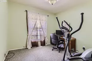 16827 SE Rhine St, Portland, OR 97236 - Photo 14