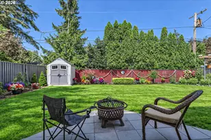 16827 SE Rhine St, Portland, OR 97236 - Photo 18