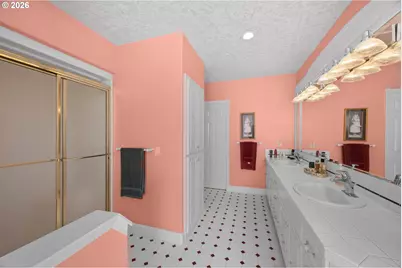 1791 Scotts Valley Rd, Yoncalla, OR 97499 - Photo 20