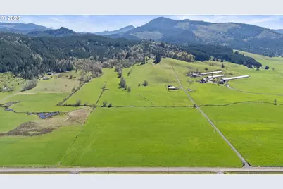 1791 Scotts Valley Rd, Yoncalla, OR 97499 - Photo 46