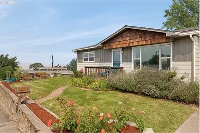 1718 Nevada St, The Dalles, OR 97058 - Photo 4