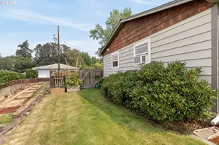 1718 Nevada St, The Dalles, OR 97058 - Photo 32