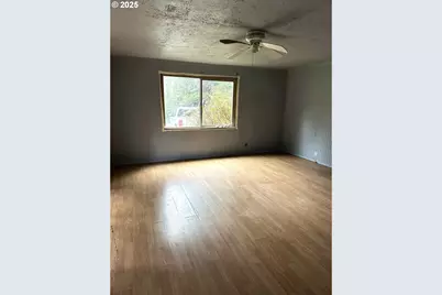 9247 Highway 126, Mapleton, OR 97453 - Photo 24