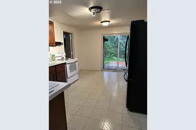 9247 Highway 126, Mapleton, OR 97453 - Photo 10