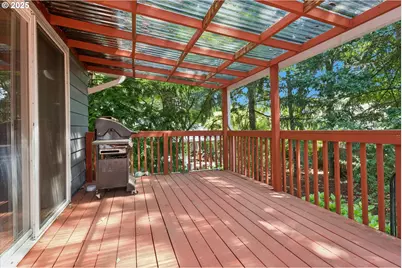 830 SE 59th Ave, Hillsboro, OR 97123 - Photo 32