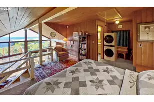 3413 NW Hidden Lake Dr, Waldport, OR 97394 - Photo 30