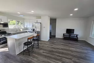 954 NE Madrona Dr, Myrtle Creek, OR 97457 - Photo 12