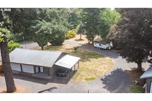 1049 N River Dr, Sweet Home, OR 97386 - Photo 30