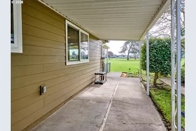 2056 King Way, Woodburn, OR 97071 - Photo 30