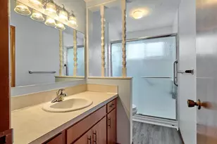 2056 King Way, Woodburn, OR 97071 - Photo 22