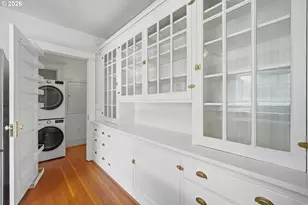 2083 NW Johnson St, Portland, OR 97209 - Photo 20