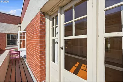 2083 NW Johnson St #64, Portland, OR 97209 - Photo 26