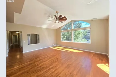 212 Wagon Wheel Dr, Grants Pass, OR 97527 - Photo 10