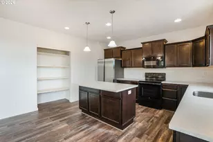 4680 Glacier Meadows Loop, Springfield, OR 97478 - Photo 16