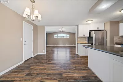 2577 Elysium Ave, Eugene, OR 97401 - Photo 16