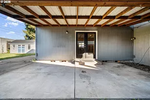 2577 Elysium Ave, Eugene, OR 97401 - Photo 38