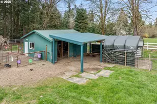 17525 S Holly Ln, Oregon City, OR 97045 - Photo 36