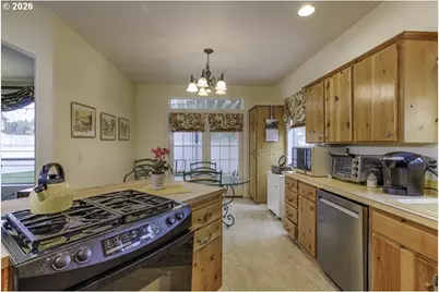 4374 Log Dr, Salem, OR 97305 - Photo 22