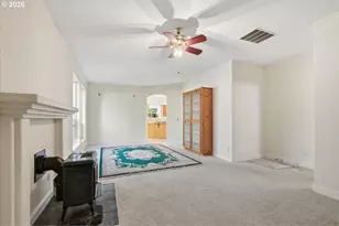 4374 Log Dr, Salem, OR 97305 - Photo 12