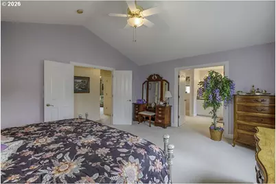 4374 Log Dr, Salem, OR 97305 - Photo 34