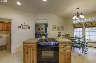 4374 Log Dr, Salem, OR 97305 - Photo 22