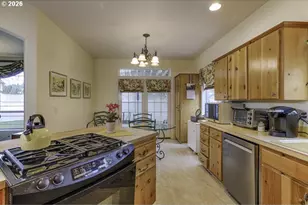 4374 Log Dr, Salem, OR 97305 - Photo 20