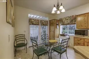 4374 Log Dr, Salem, OR 97305 - Photo 24