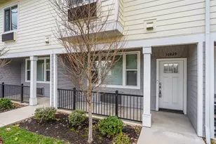 10829 E Burnside St, Portland, OR 97216 - Photo 12