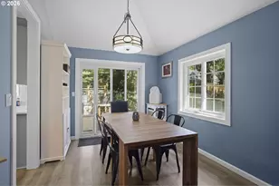8020 SW Gearhart Dr, Beaverton, OR 97007 - Photo 8