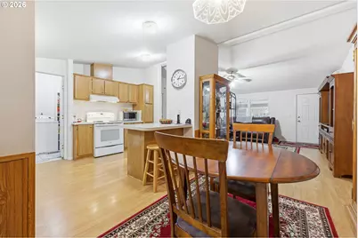 4074 NE Vernon St, Salem, OR 97305 - Photo 14