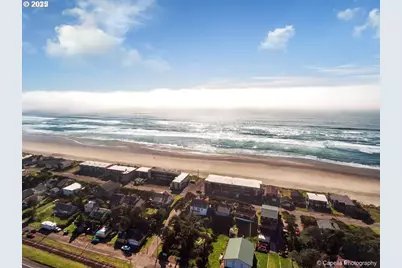 602 N Pacific St, Rockaway Beach, OR 97136 - Photo 24