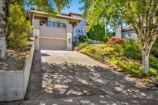 18419 SW Kelly View Loop, Beaverton, OR 97007 - Photo 2