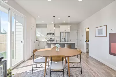 4287 SE 69th Ave, Hillsboro, OR 97123 - Photo 4