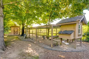 31860 SW Peach Cove Rd, West Linn, OR 97068 - Photo 6