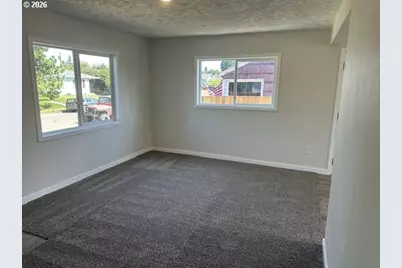 210 24th Ave, Longview, WA 98632 - Photo 12