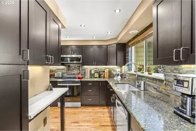 4330 Botticelli St, Lake Oswego, OR 97035 - Photo 8
